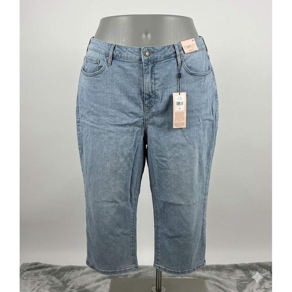 NYDJ Curves 360 Slim Straight Crop Side Slits Jeans Charmed‎ Light Wash 24P NEW